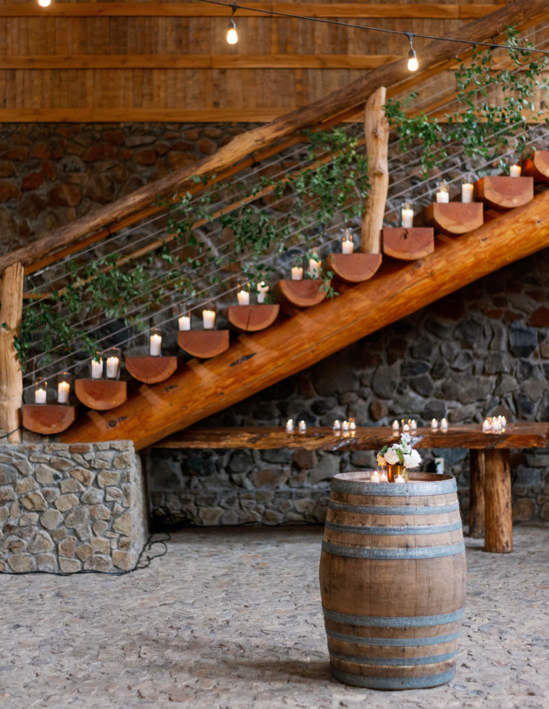 Wedding at Maysara Winery floral design stairway